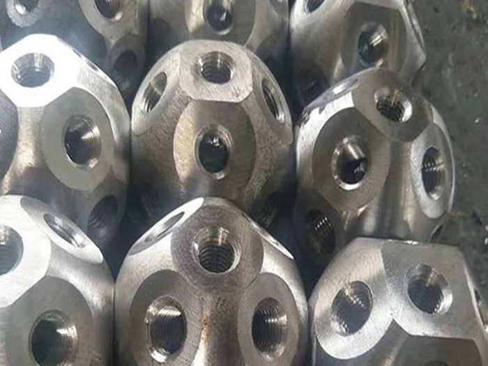 贵港螺栓球网架杆件制作